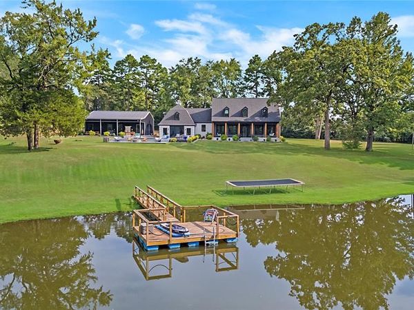 130 An County Road 379, Palestine, TX 75801