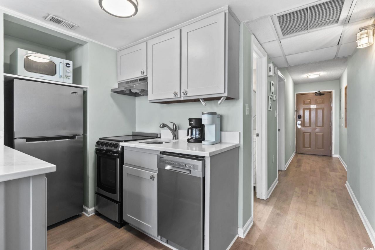 2310 N Ocean Blvd. Photo 11