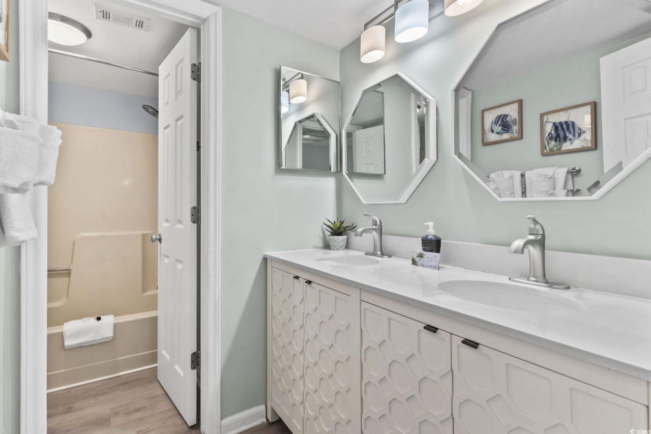 2310 N Ocean Blvd. Photo 9