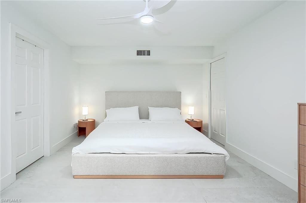 592 Beachwalk Cir, Unit N202, Naples, FL 34108 Photo