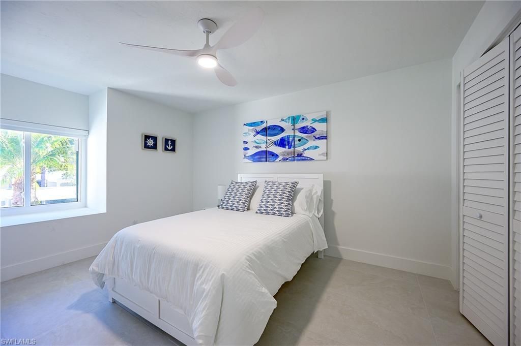 592 Beachwalk Cir, Unit N202, Naples, FL 34108 Photo