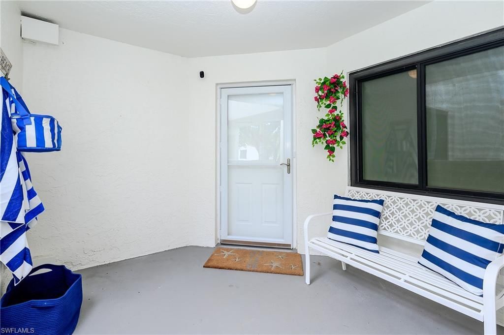 592 Beachwalk Cir, Unit N202, Naples, FL 34108 Photo