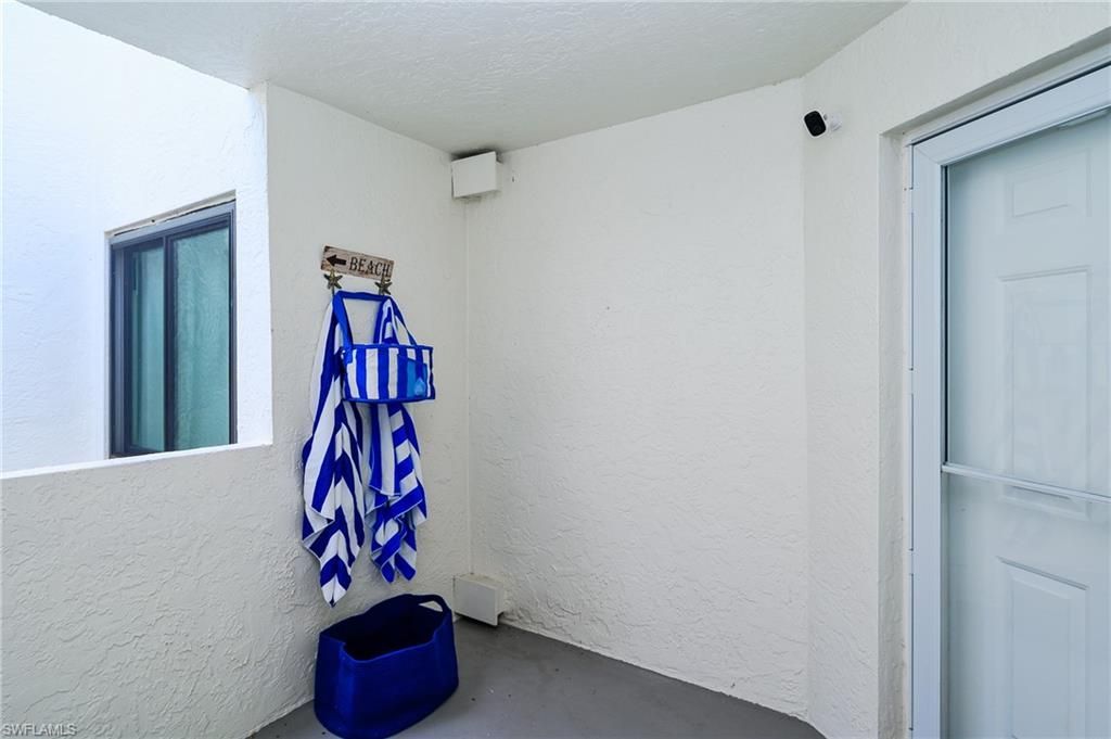 592 Beachwalk Cir, Unit N202, Naples, FL 34108 Photo