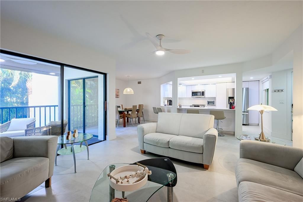 592 Beachwalk Cir, Unit N202, Naples, FL 34108 Photo