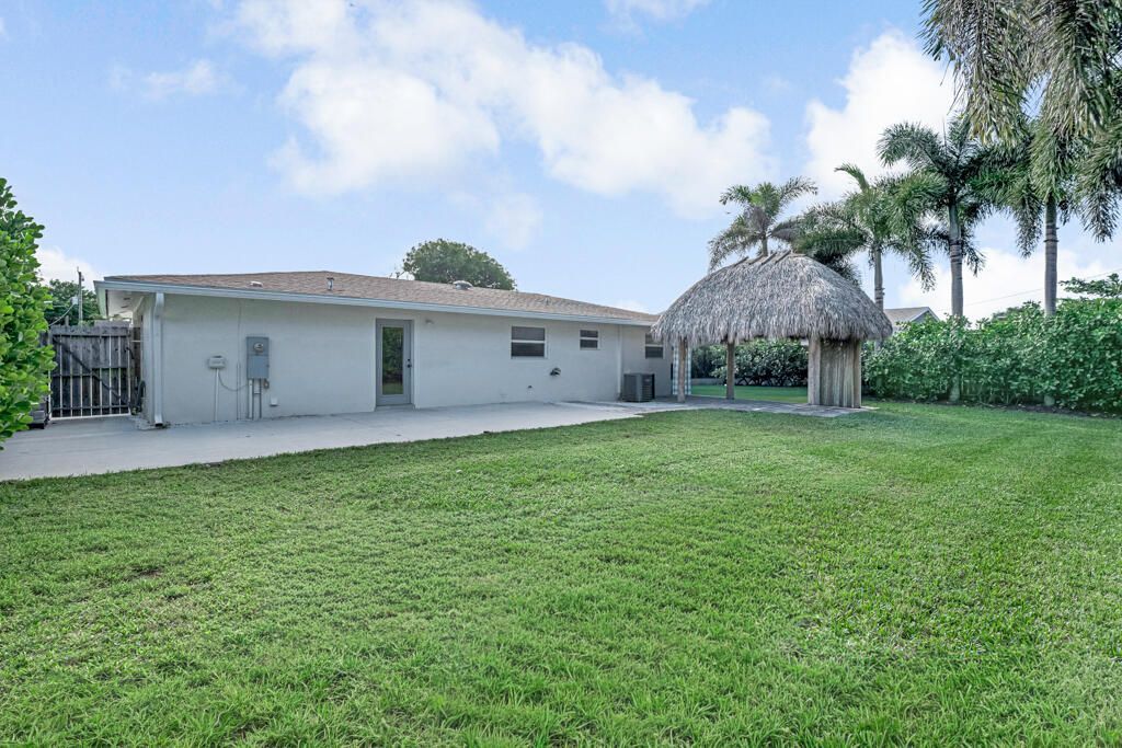 6705 Massachusetts Drive, Lake Worth, FL 33462 Photo