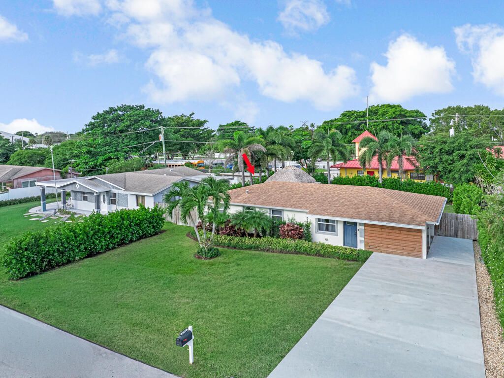 6705 Massachusetts Drive, Lake Worth, FL 33462 Photo