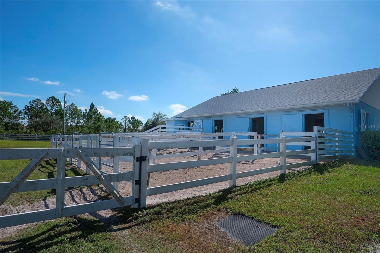 20207 77th Avenue E, Bradenton, FL 34202 Photo