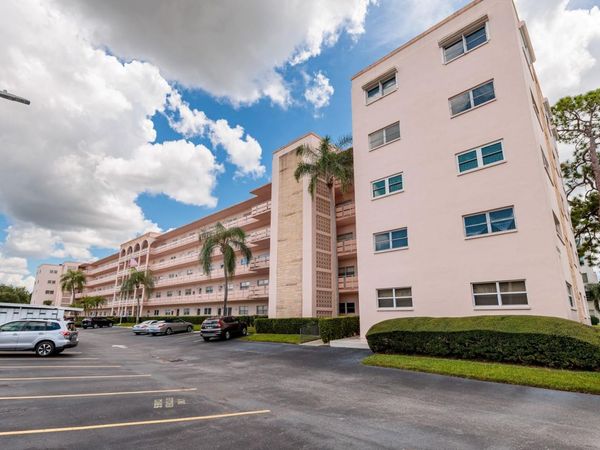 5623 80TH STREET N, Unit 504, ST PETERSBURG, FL 33709