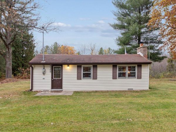 5626 S Jeffs Rd Road, Unit B, Merritt, MI 49667