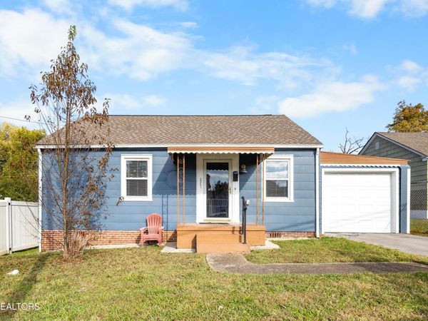 2321 Coker Ave, Knoxville, TN 37917