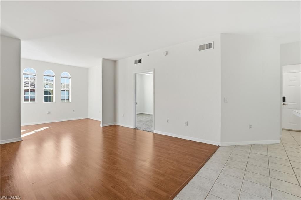15590 Ocean Walk Cir, Unit 304, Fort Myers, FL 33908 Photo