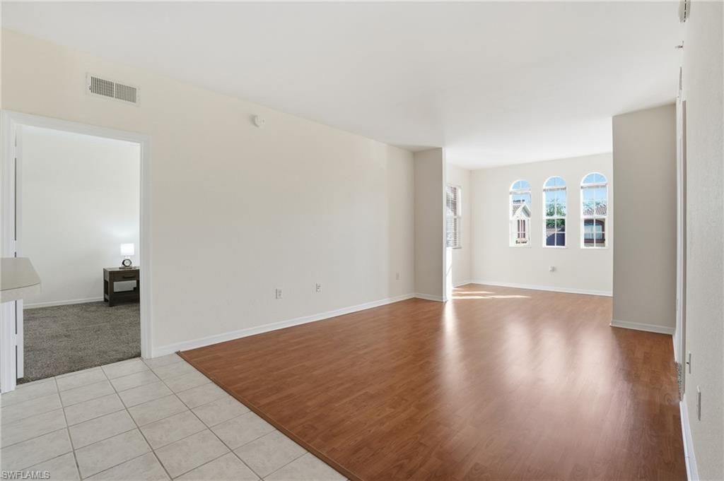 15590 Ocean Walk Cir, Unit 304, Fort Myers, FL 33908 Photo