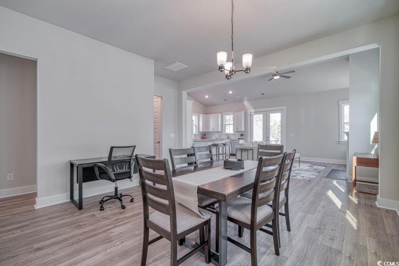 3810 Richardson St. Photo 4