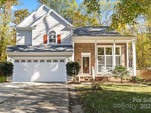 7101 Milhof Court, Charlotte, NC 28269