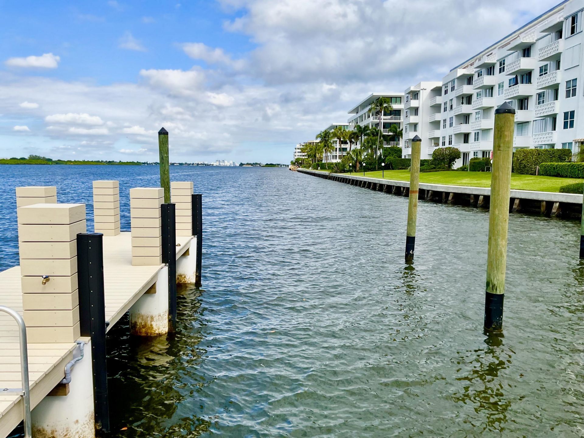 2840 S Ocean Boulevard, Unit 215, Palm Beach, FL 33480 Photo