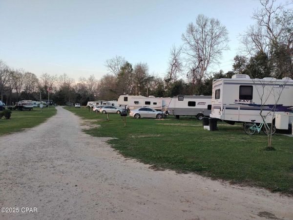 3292 S 2nd Avenue, Bonifay, FL 32425