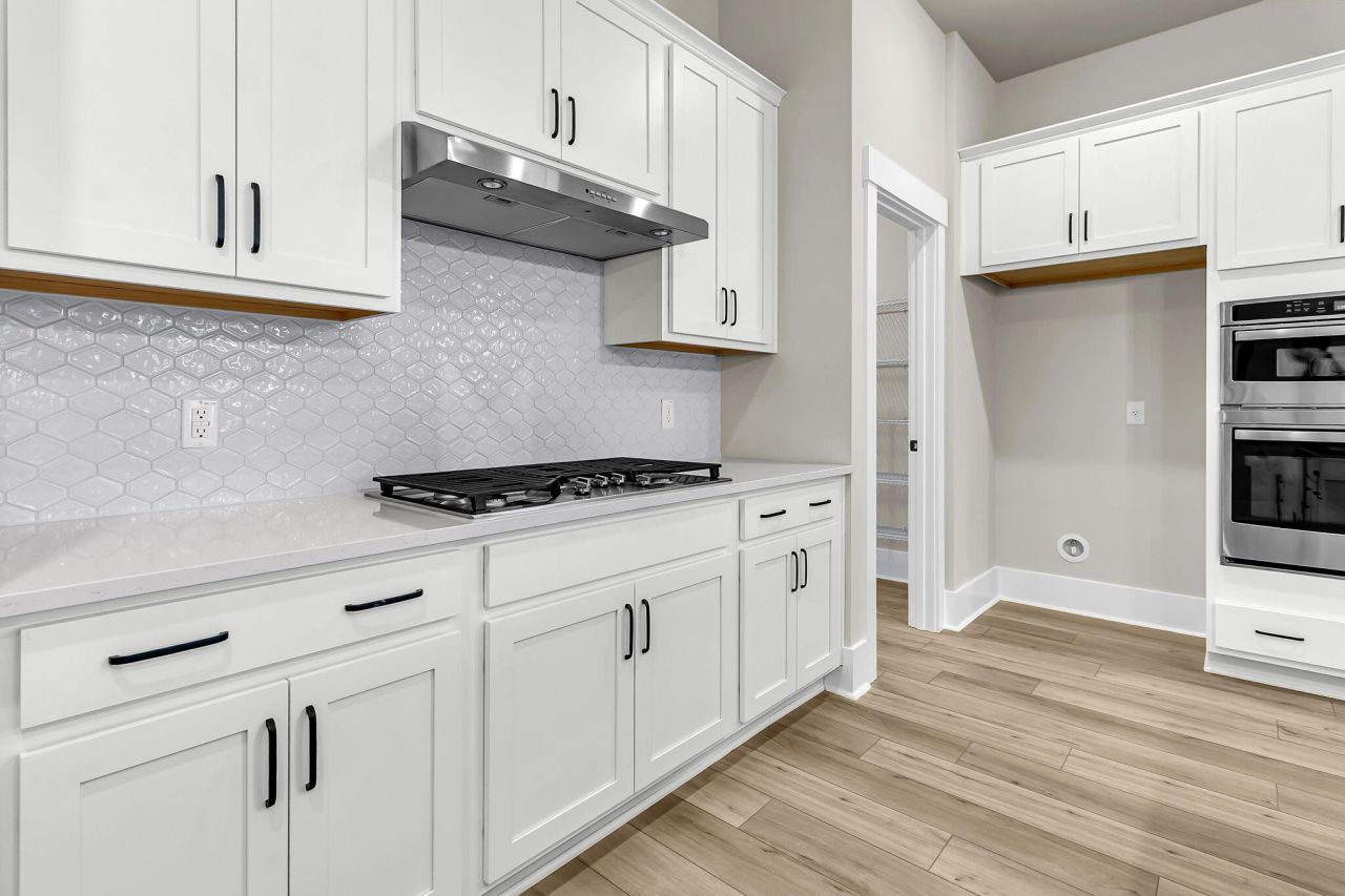 623 June Berry Drive Photo 11