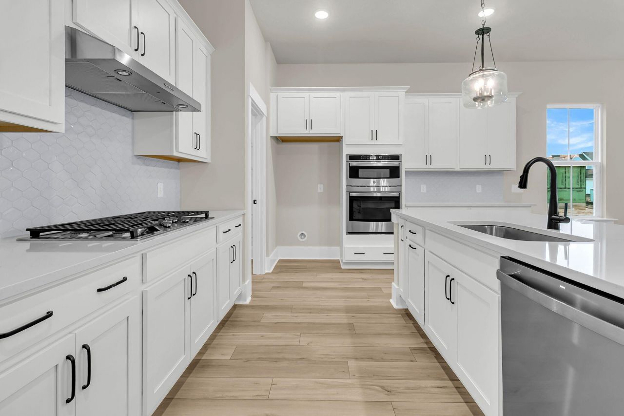 623 June Berry Drive Photo 12