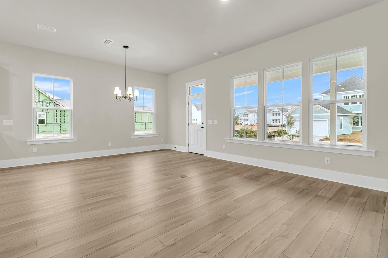 623 June Berry Drive Photo 21