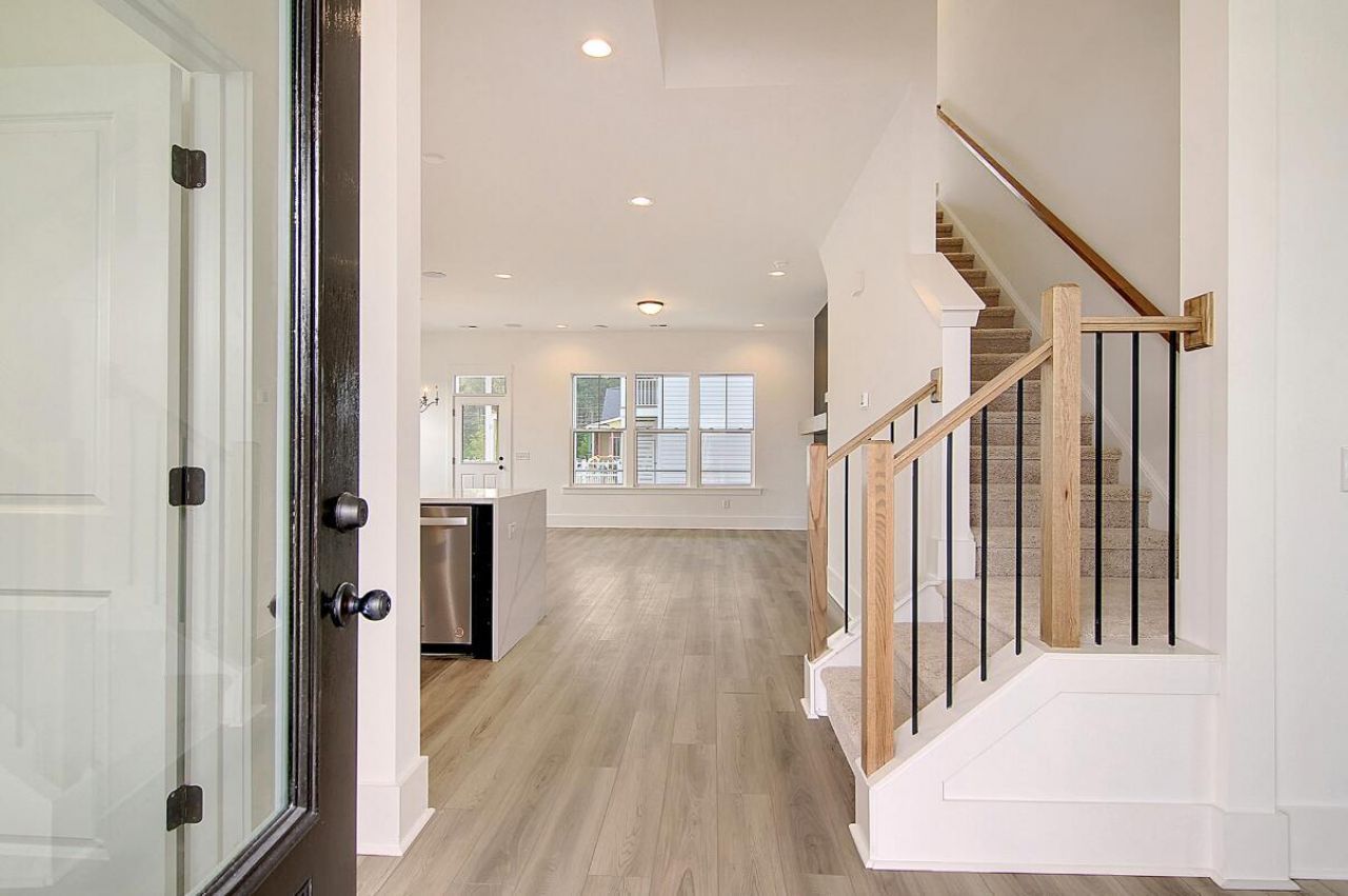 623 June Berry Drive Photo 46