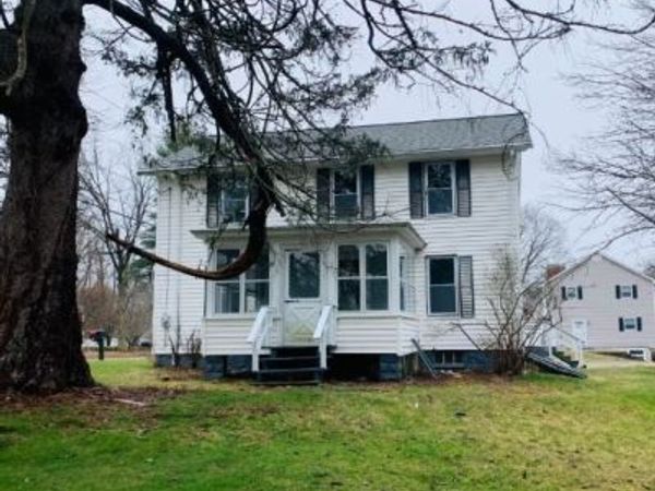 162 Blackstone St, Blackstone, MA 01504