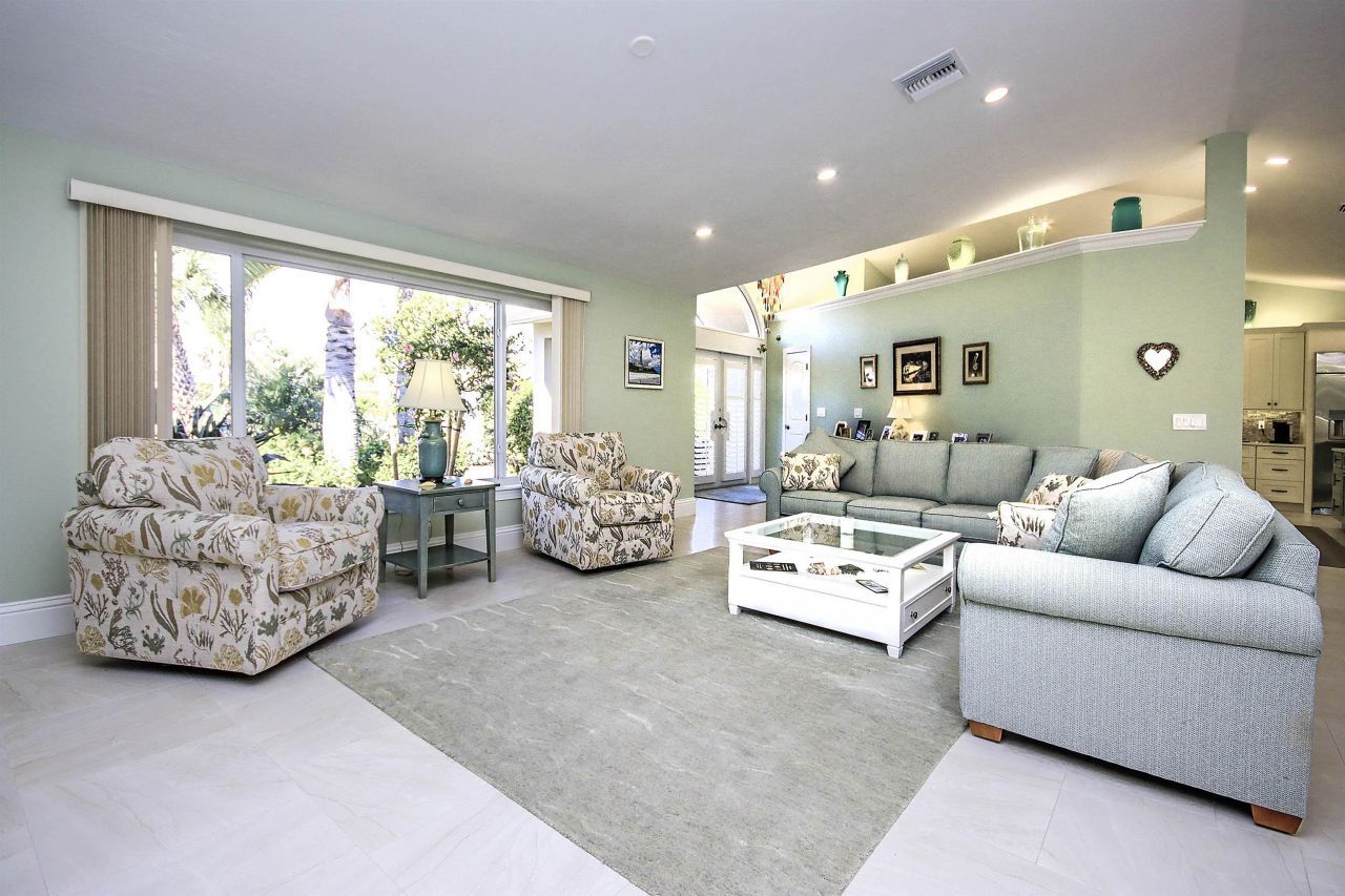 812 Angel Wing Dr, Sanibel, FL 33957 Photo