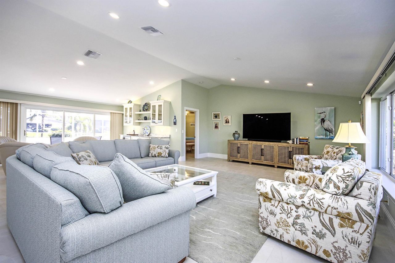 812 Angel Wing Dr, Sanibel, FL 33957 Photo