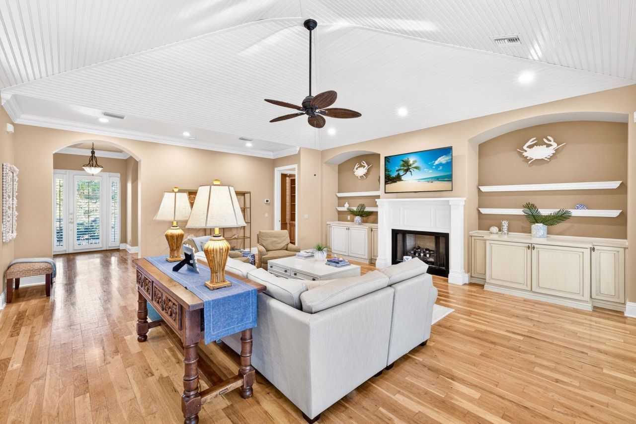 1159 Junonia St, Sanibel, FL 33957 Photo