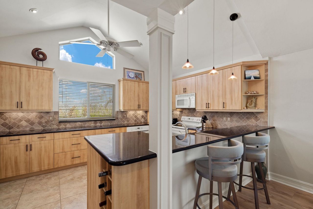 1607 Sand Castle Rd, Sanibel, FL 33957 Photo