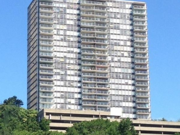 6050 Blvd East, West New York, NJ 07093