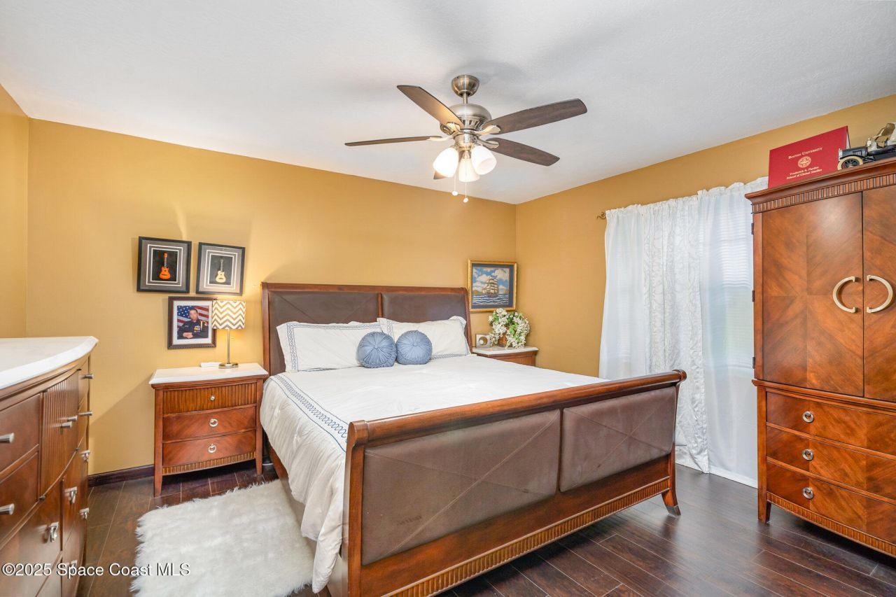 562 Lake Ashley Circle, Melbourne, FL 32904 Photo