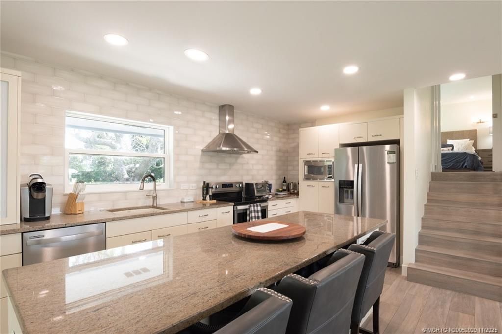 3342 SE Court Drive, Stuart, FL 34997 Photo