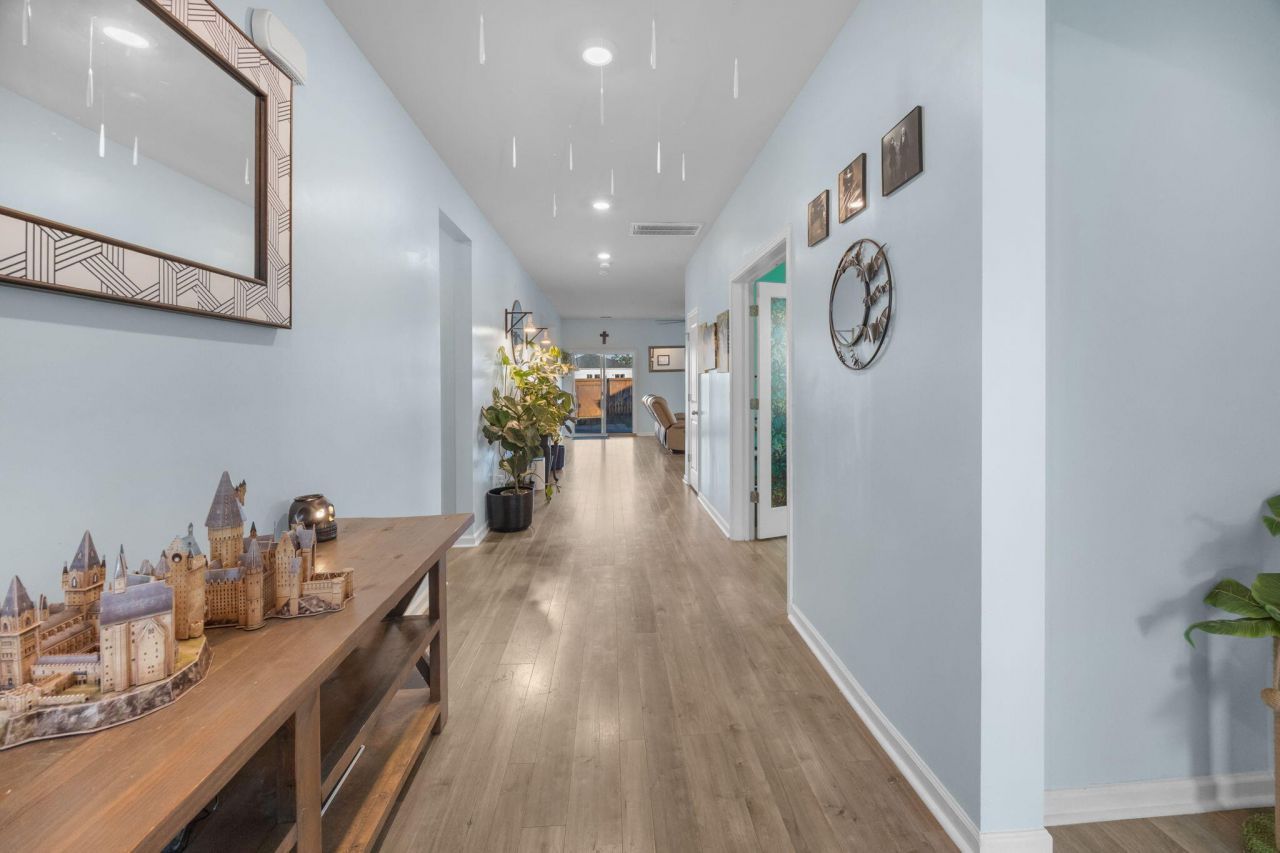 206 Honey Horn Drive Photo 23