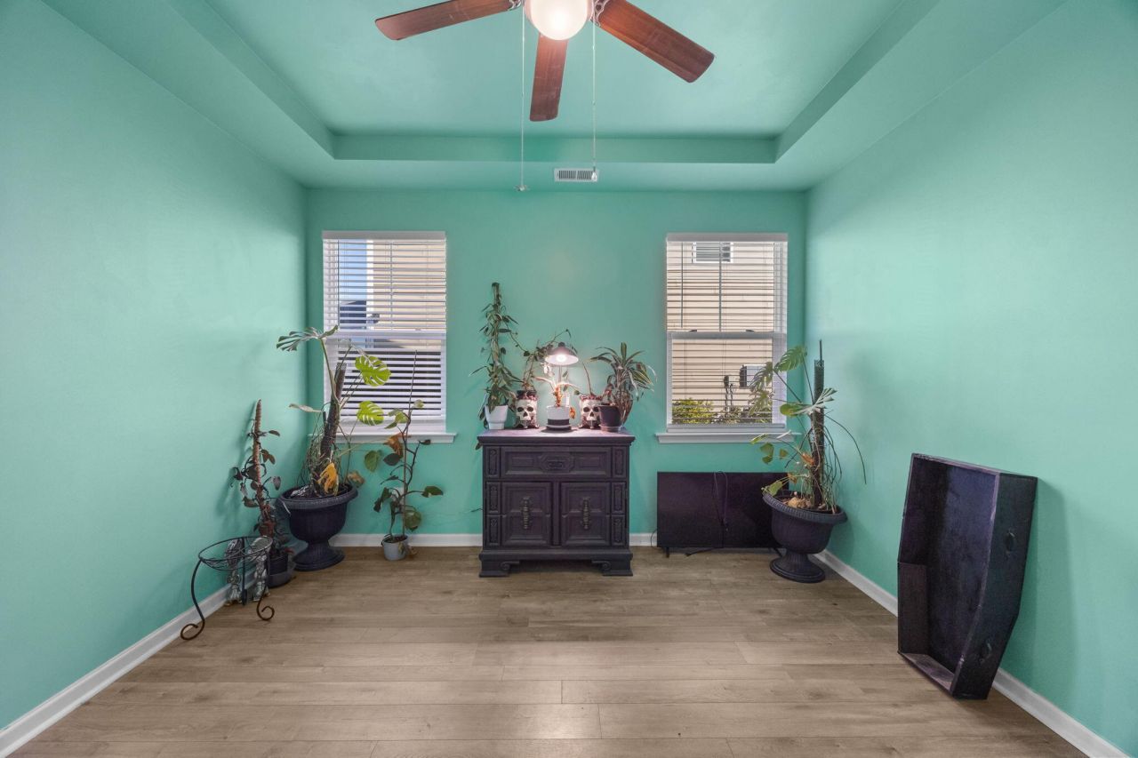 206 Honey Horn Drive Photo 27