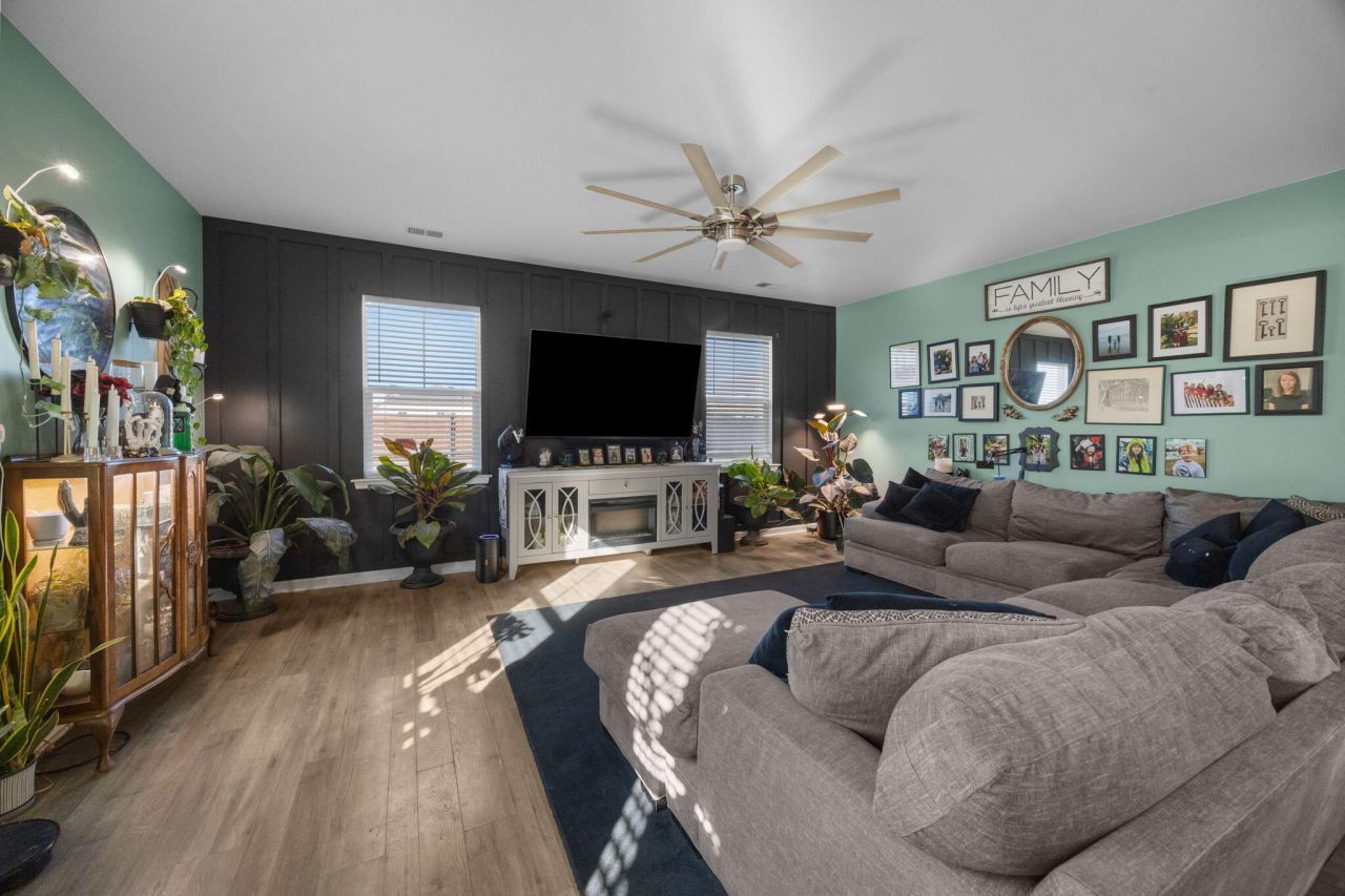 206 Honey Horn Drive Photo 34