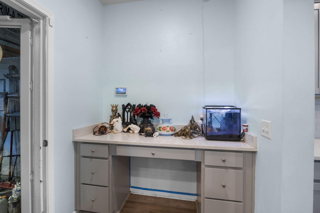 206 Honey Horn Drive Photo 38