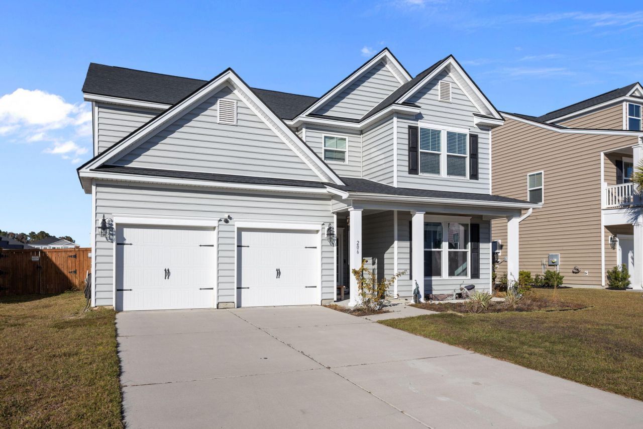 206 Honey Horn Drive Photo 4