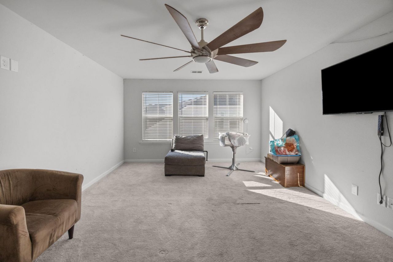 206 Honey Horn Drive Photo 45