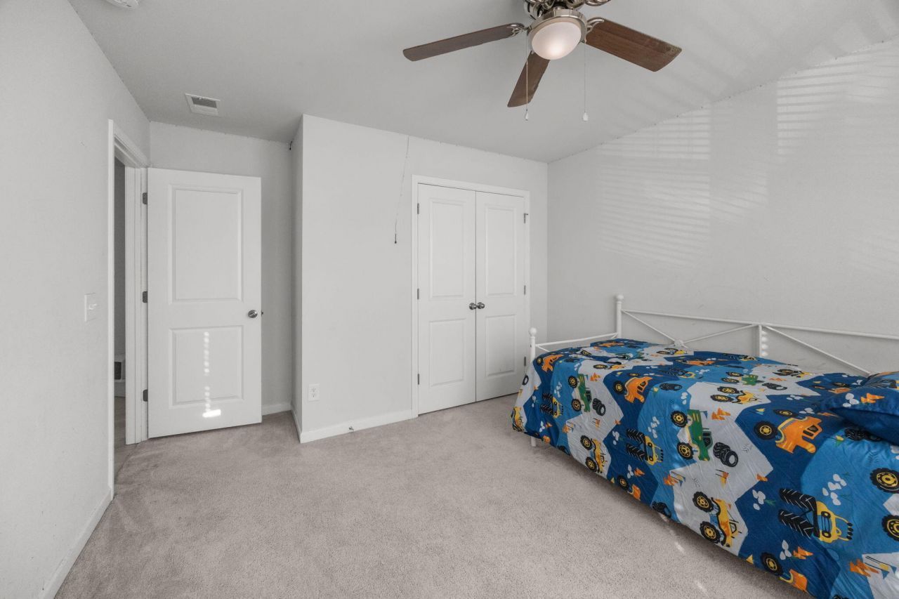 206 Honey Horn Drive Photo 50