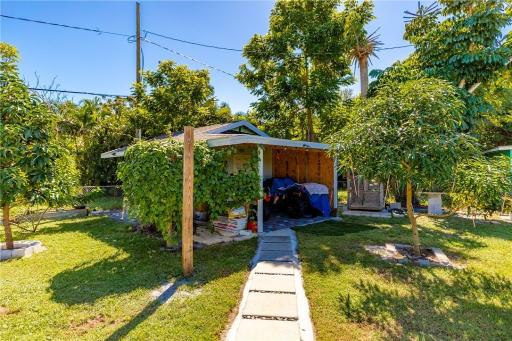 2512 S 13th Street, Fort Pierce, FL 34982 Photo