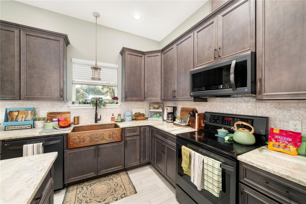 35638 Calla Court, Leesburg, FL 34788 Photo