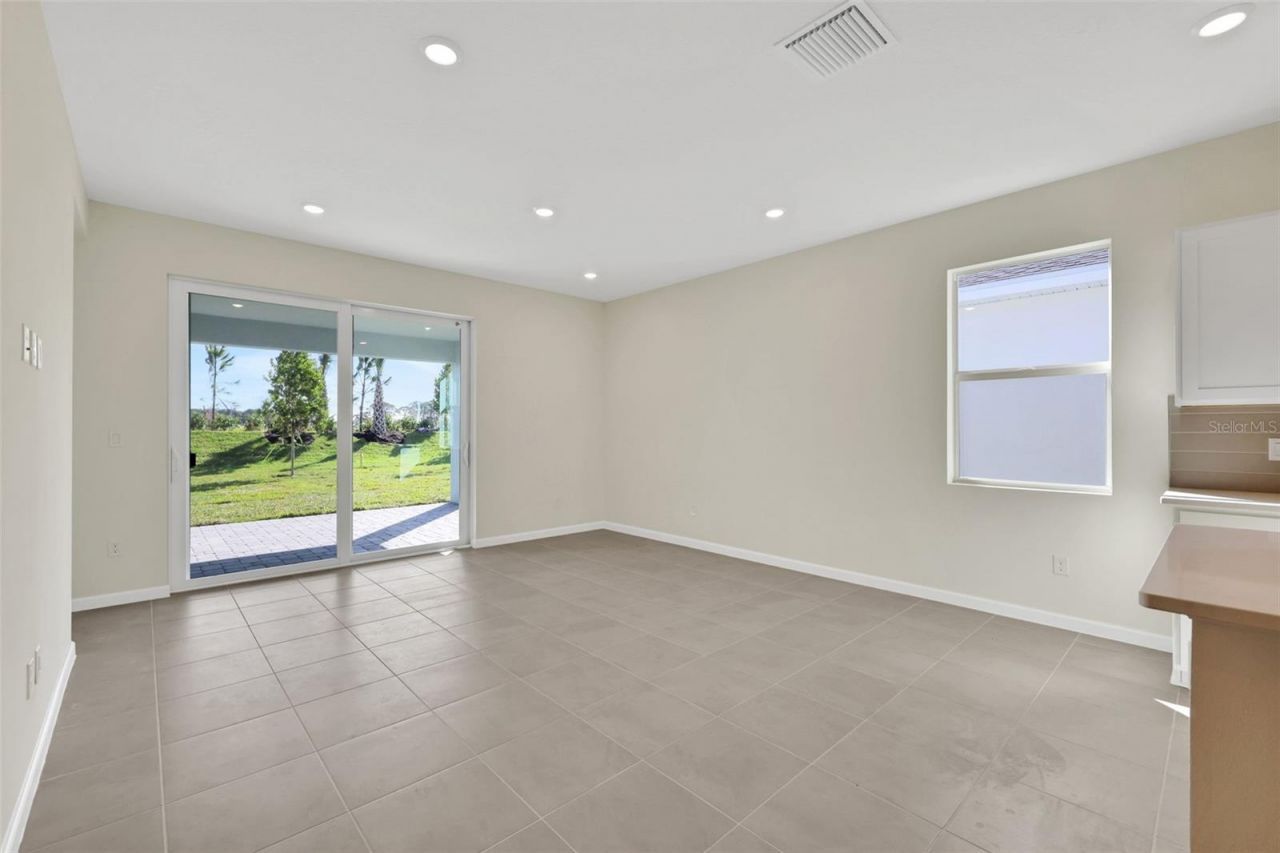 5493 NW Camberly Court, Port Saint Lucie, FL 34987 Photo