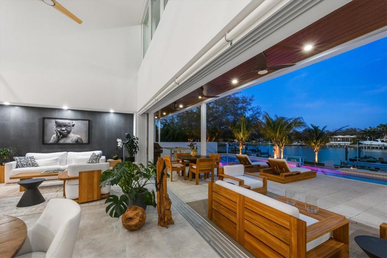 3631 San Remo Terrace, Sarasota, FL 34239 Photo