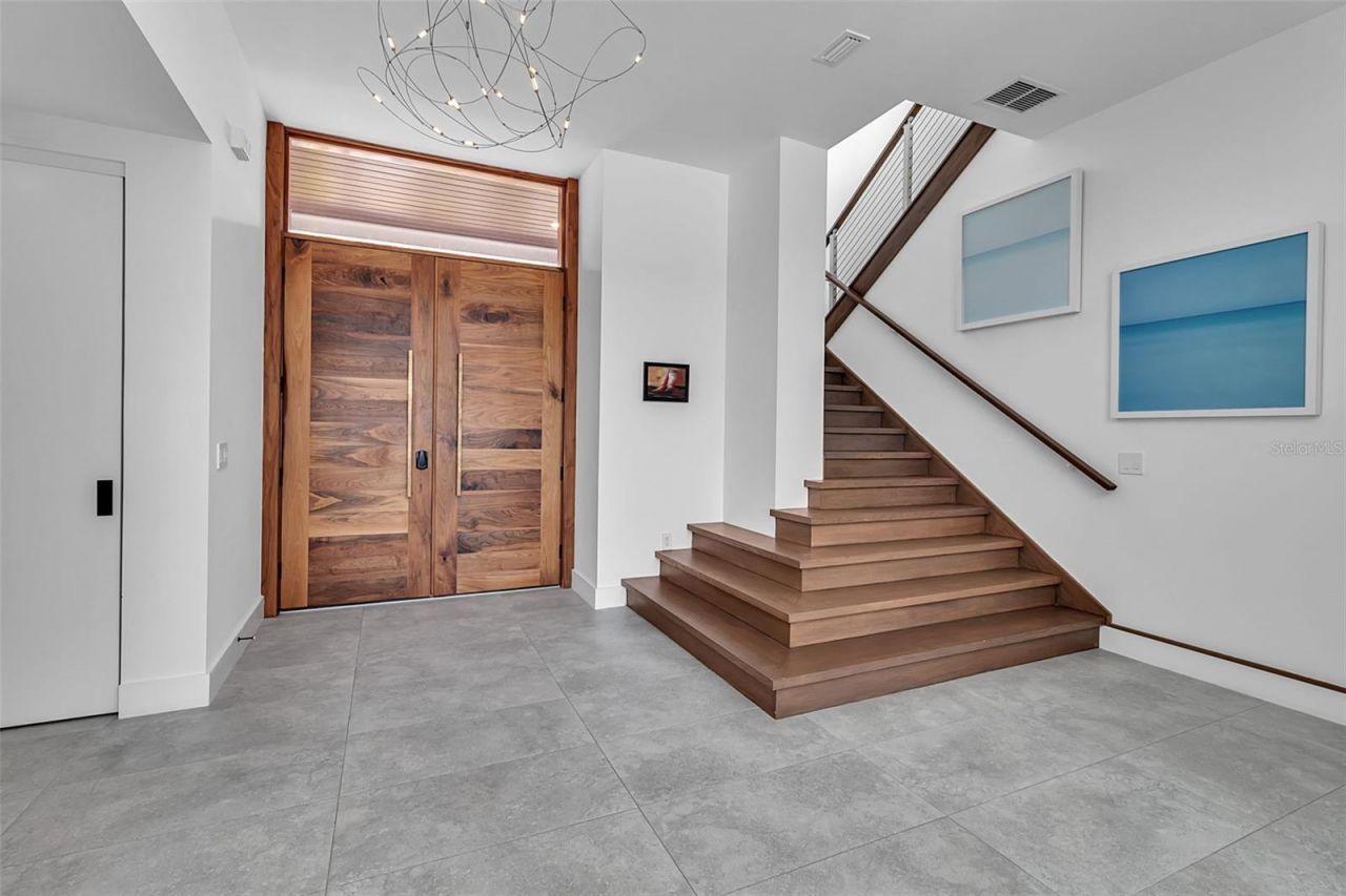 3631 San Remo Terrace, Sarasota, FL 34239 Photo
