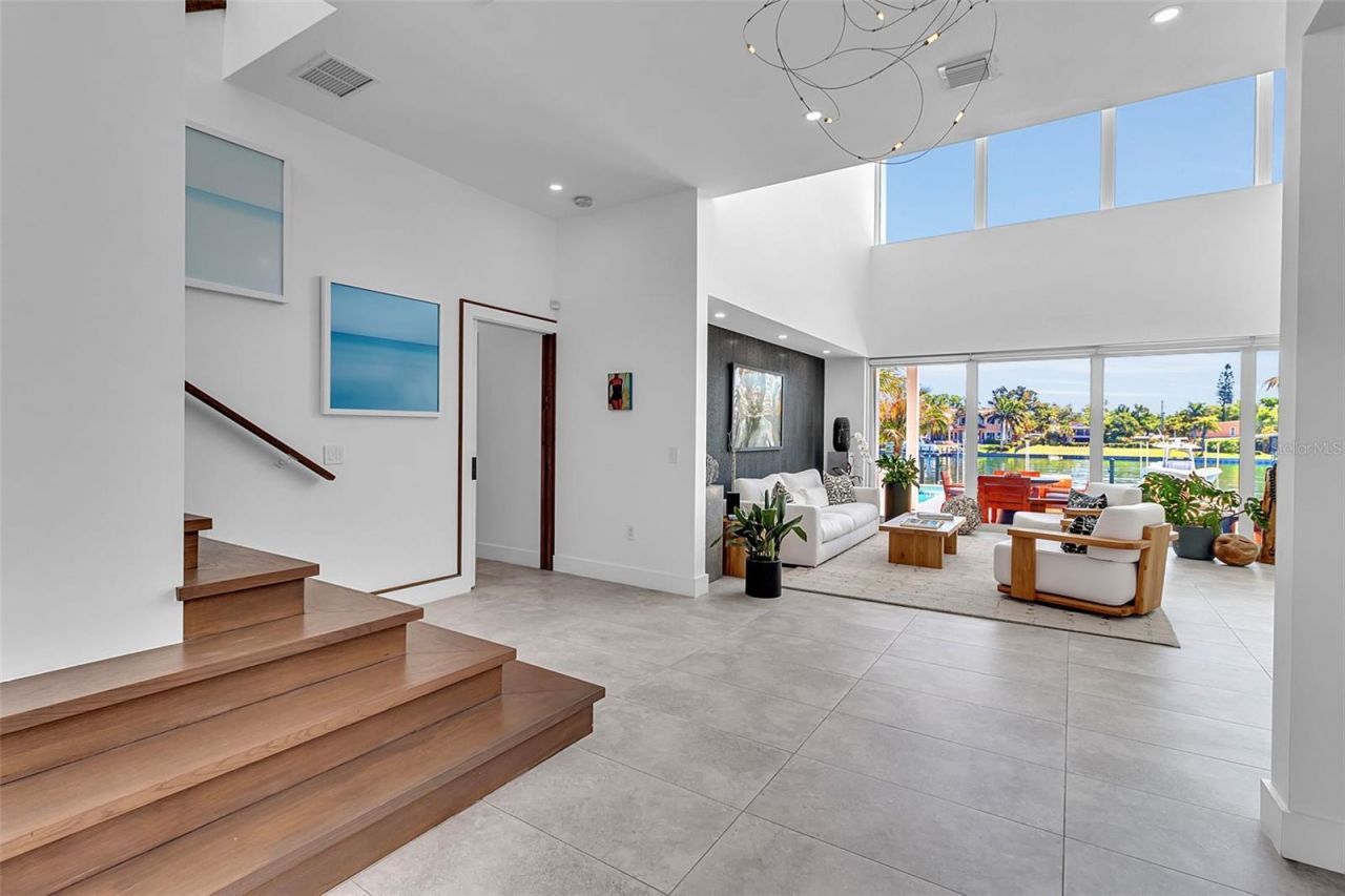 3631 San Remo Terrace, Sarasota, FL 34239 Photo