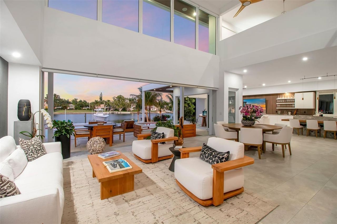 3631 San Remo Terrace, Sarasota, FL 34239 Photo