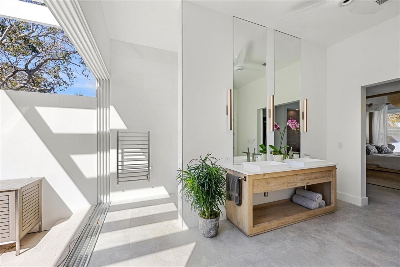 3631 San Remo Terrace, Sarasota, FL 34239 Photo