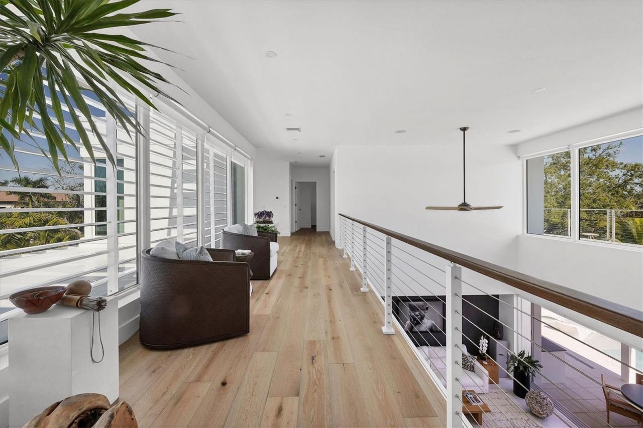 3631 San Remo Terrace, Sarasota, FL 34239 Photo