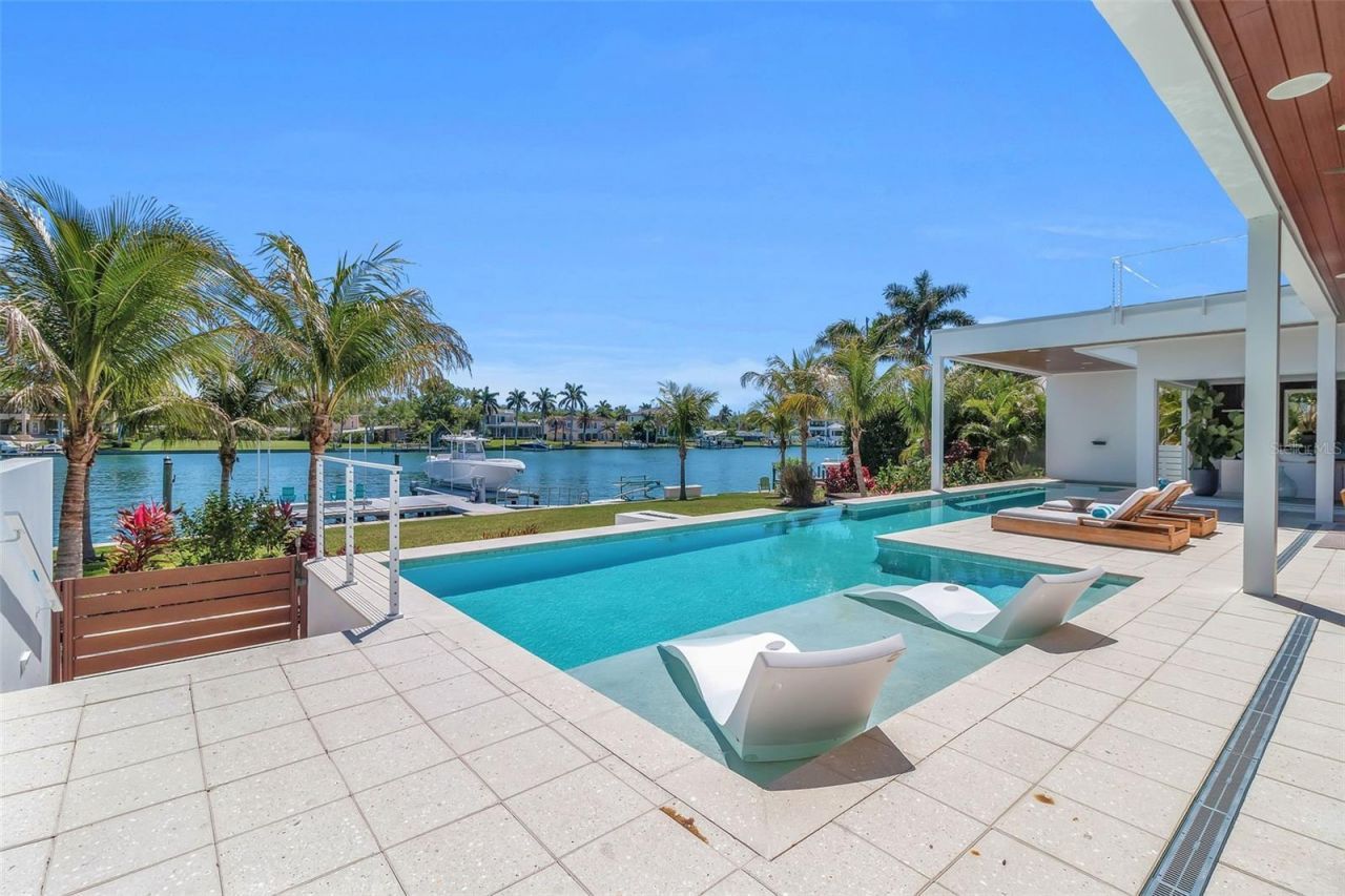 3631 San Remo Terrace, Sarasota, FL 34239 Photo