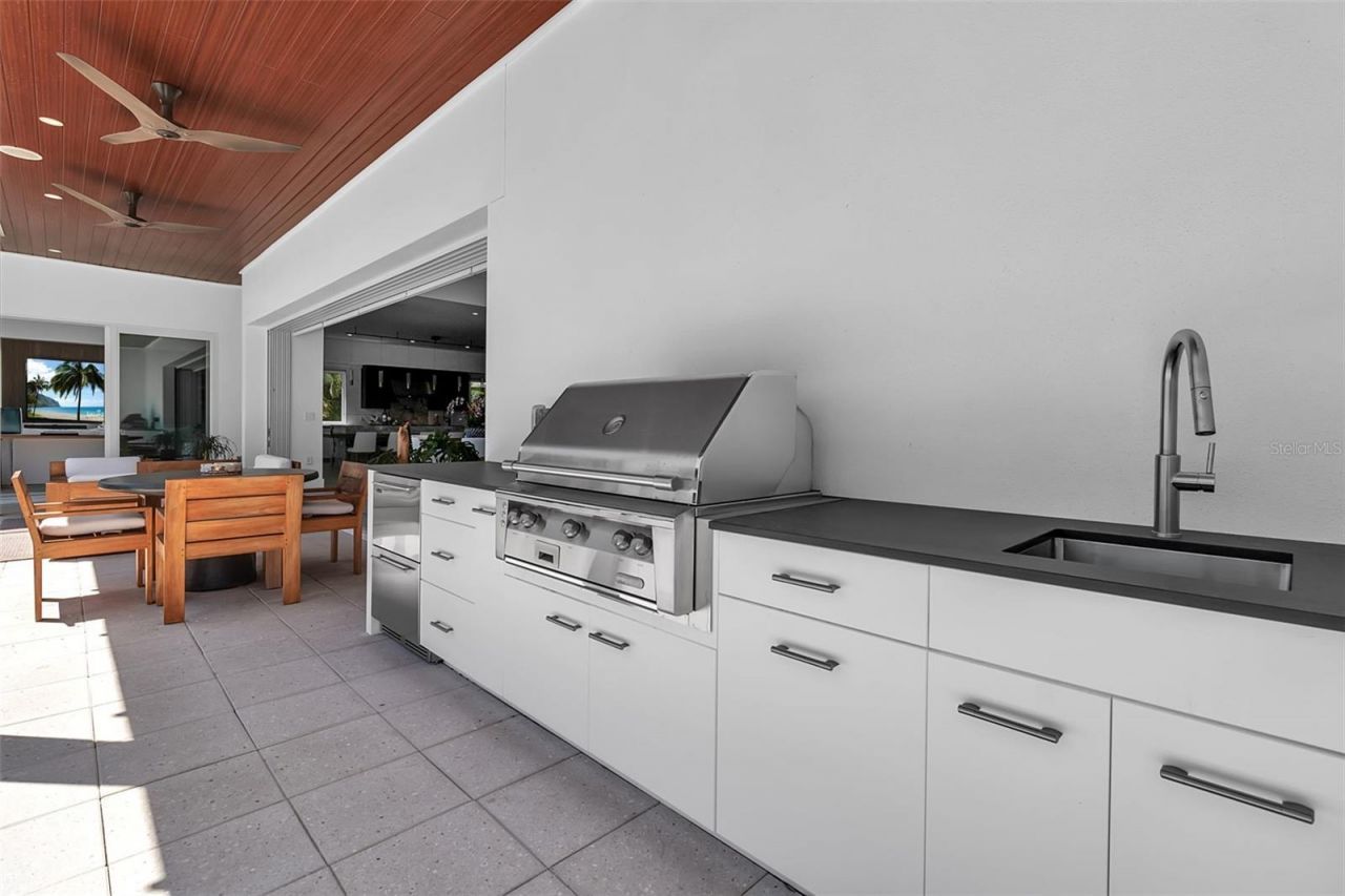 3631 San Remo Terrace, Sarasota, FL 34239 Photo